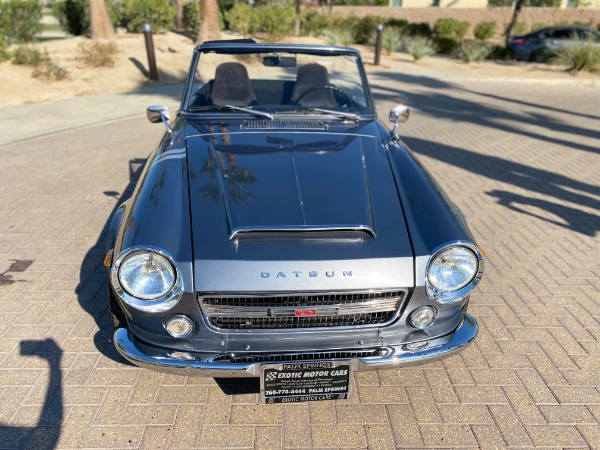 Used-1969-Datsun-2000
