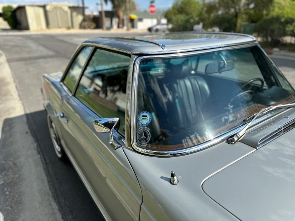 Used-1969-Mercedes-Benz-280SL