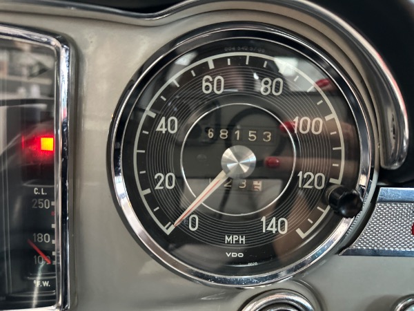 Used-1969-Mercedes-Benz-280SL