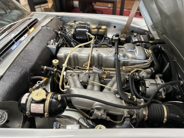 Used-1969-Mercedes-Benz-280SL