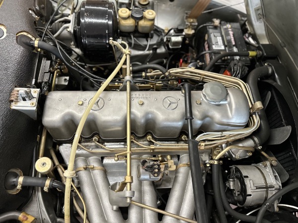 Used-1969-Mercedes-Benz-280SL