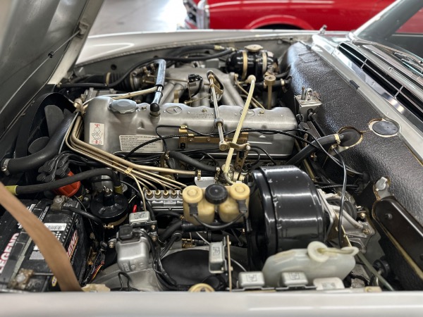 Used-1969-Mercedes-Benz-280SL