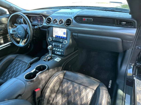 Used-2023-Ford-Mustang-GT