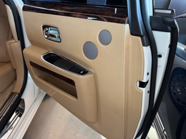 Used-2013-Rolls-Royce-Ghost