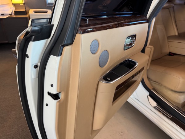 Used-2013-Rolls-Royce-Ghost