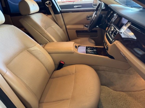 Used-2013-Rolls-Royce-Ghost