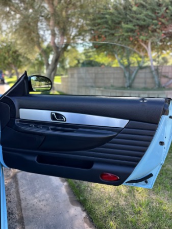 Used-2003-Ford-Thunderbird-Deluxe