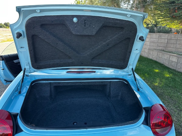 Used-2003-Ford-Thunderbird-Deluxe