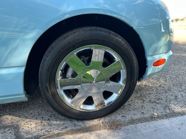 Used-2003-Ford-Thunderbird-Deluxe