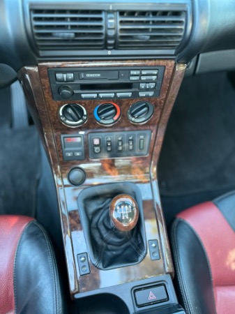 Used-1998-BMW-Z3-19