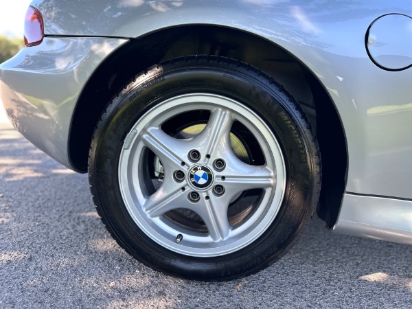 Used-1998-BMW-Z3-19