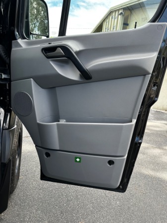 Used-2016-Mercedes-Benz-Sprinter-2500