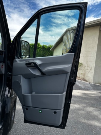 Used-2016-Mercedes-Benz-Sprinter-2500