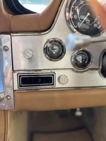 Used-1955-Mercedes-Benz-300SL-Gullwing-recreation