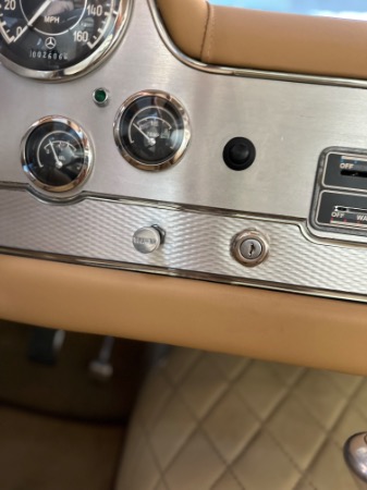 Used-1955-Mercedes-Benz-300SL-Gullwing-recreation