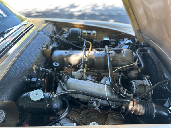 Used-1971-Mercedes-Benz-280SL