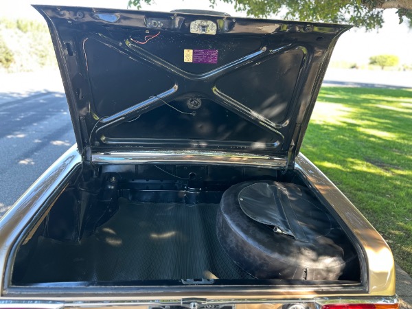 Used-1971-Mercedes-Benz-280SL