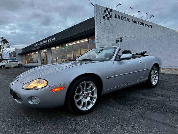 Used-2002-Jaguar-XKR