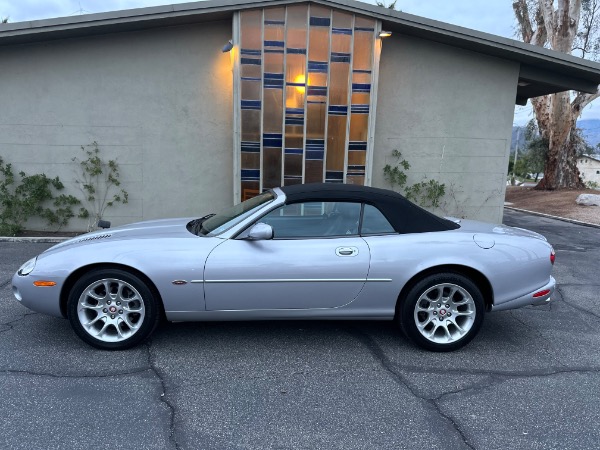 Used-2002-Jaguar-XKR