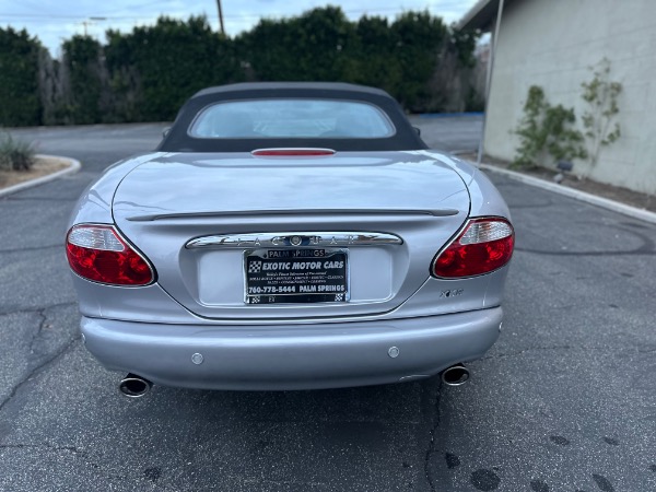 Used-2002-Jaguar-XKR