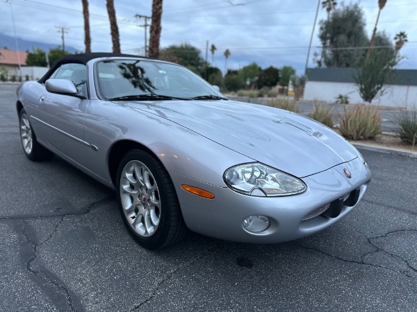 Used-2002-Jaguar-XKR