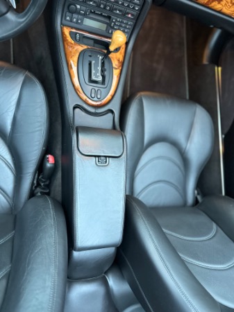 Used-2002-Jaguar-XKR