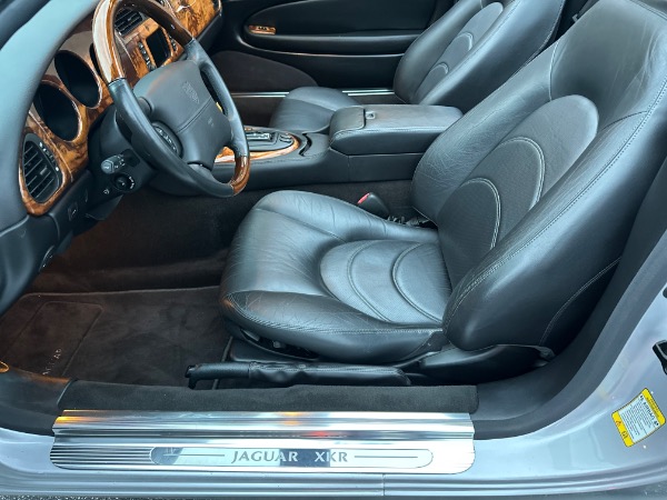 Used-2002-Jaguar-XKR