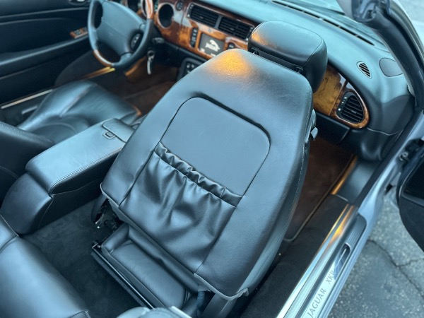 Used-2002-Jaguar-XKR
