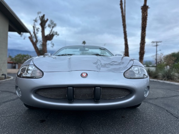 Used-2002-Jaguar-XKR