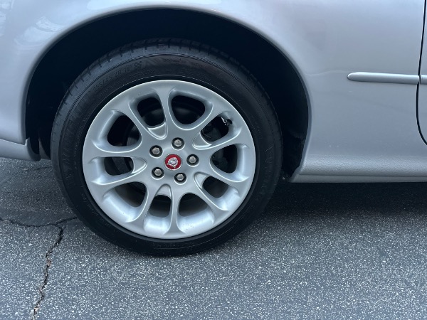 Used-2002-Jaguar-XKR