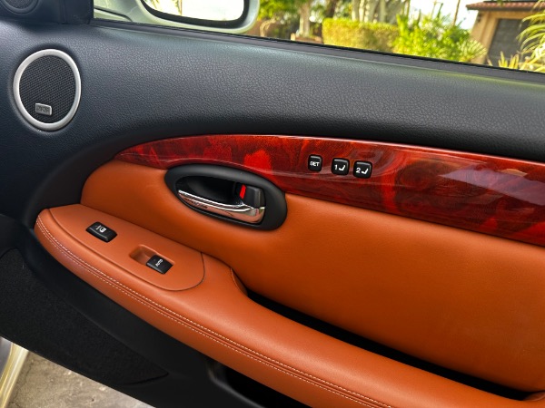 Used-2007-Lexus-SC-430