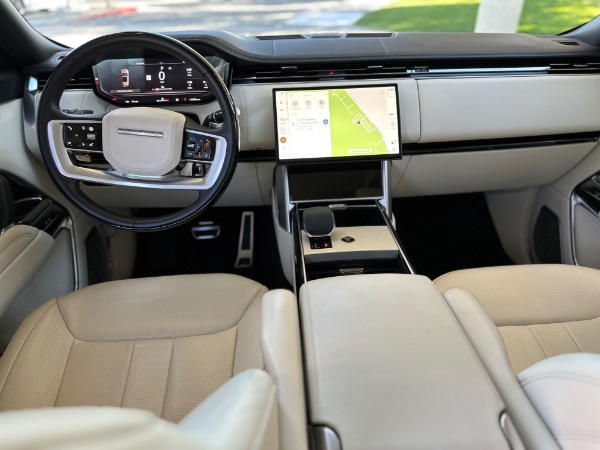 Used-2024-Land-Rover-Range-Rover-P530-Autobiography