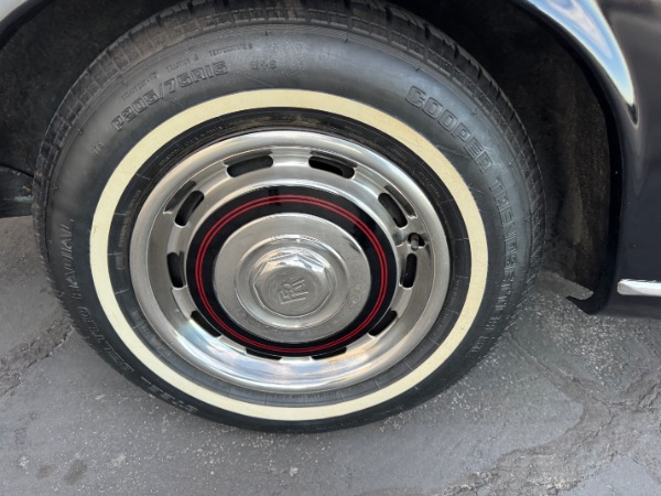 Used-1974-Rolls-Royce-Silvershadow-long-wheel-base