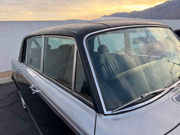 Used-1974-Rolls-Royce-Silvershadow-long-wheel-base
