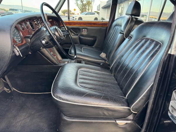 Used-1974-Rolls-Royce-Silvershadow-long-wheel-base