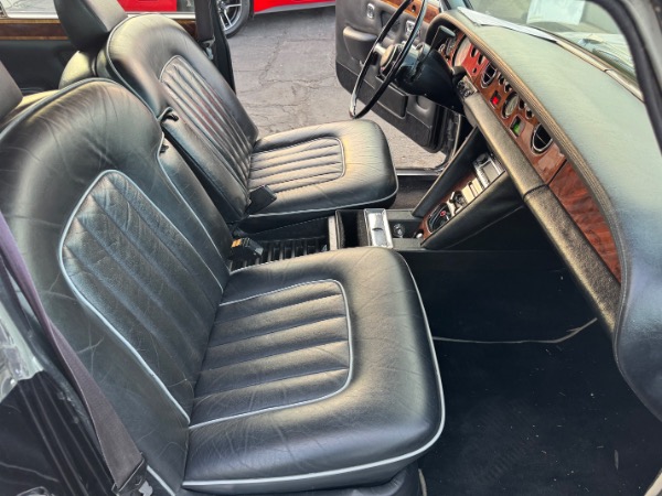 Used-1974-Rolls-Royce-Silvershadow-long-wheel-base