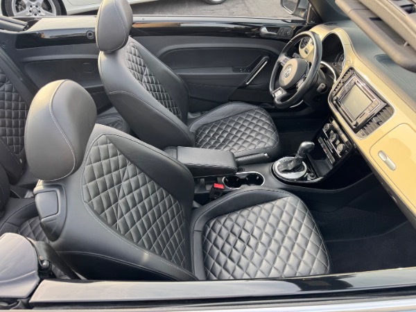 Used-2019-Volkswagen-Beetle-Convertible-20T-Final-Edition-SEL