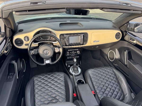 Used-2019-Volkswagen-Beetle-Convertible-20T-Final-Edition-SEL