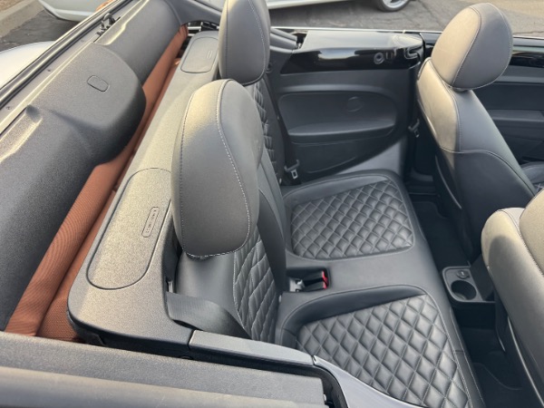Used-2019-Volkswagen-Beetle-Convertible-20T-Final-Edition-SEL