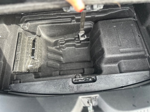 Used-2020-Mercedes-Benz-E-Class-E-450