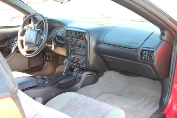 Used-2001-Chevrolet-Camaro