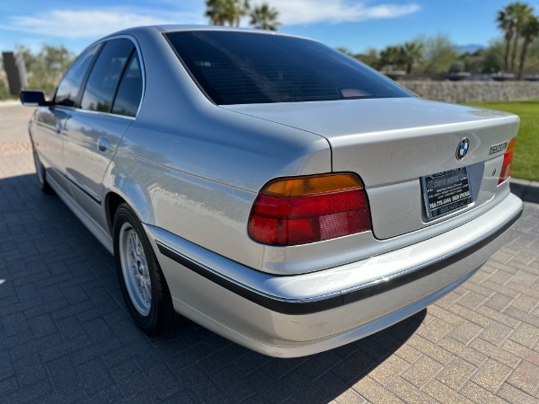 Used-2000-BMW-5-Series-528i