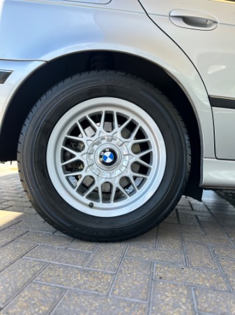 Used-2000-BMW-5-Series-528i