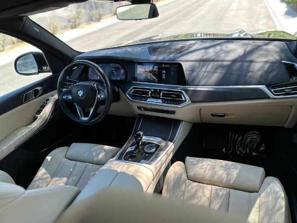 Used-2022-BMW-X5-sDrive40i