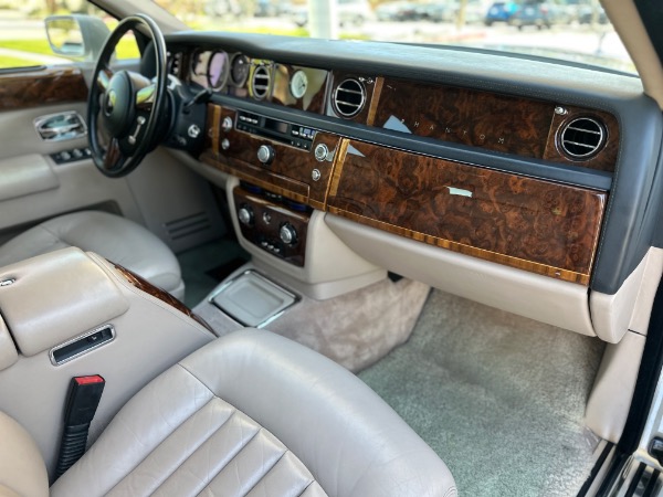 Used-2007-Rolls-Royce-Phantom