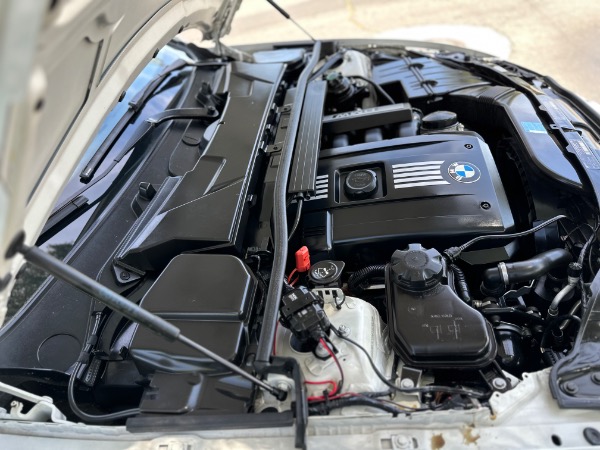 Used-2010-BMW-3-Series-328i