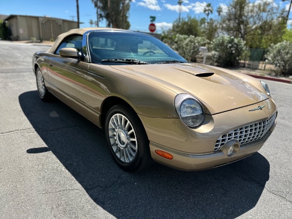 Used-2005-Ford-Thunderbird-Deluxe