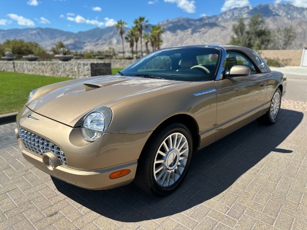 Used-2005-Ford-Thunderbird-Deluxe