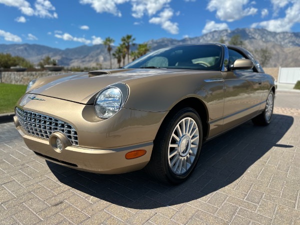 Used-2005-Ford-Thunderbird-Deluxe