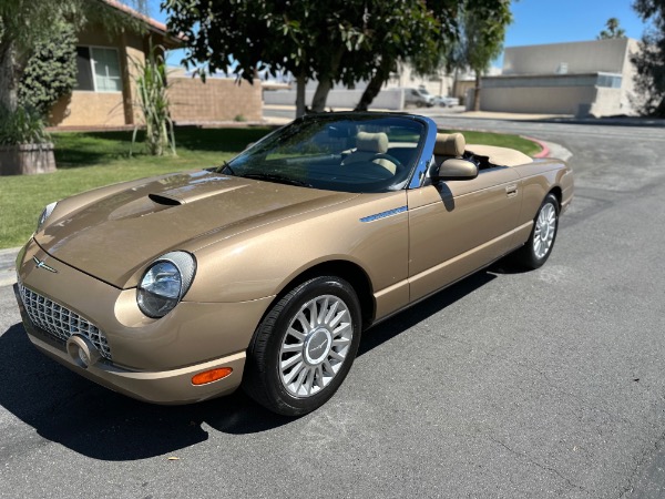 Used-2005-Ford-Thunderbird-Deluxe